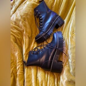 Leona by Dr. Marten’s size 8